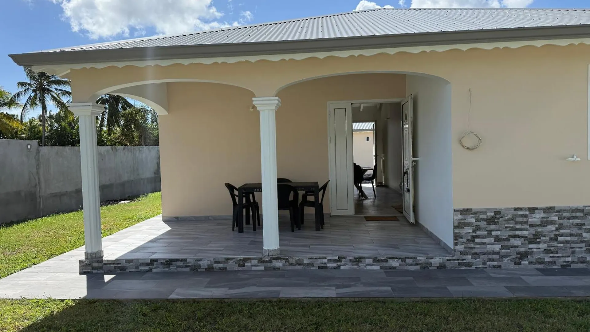 Gite Royal Passion Saint-Francois  Holiday home